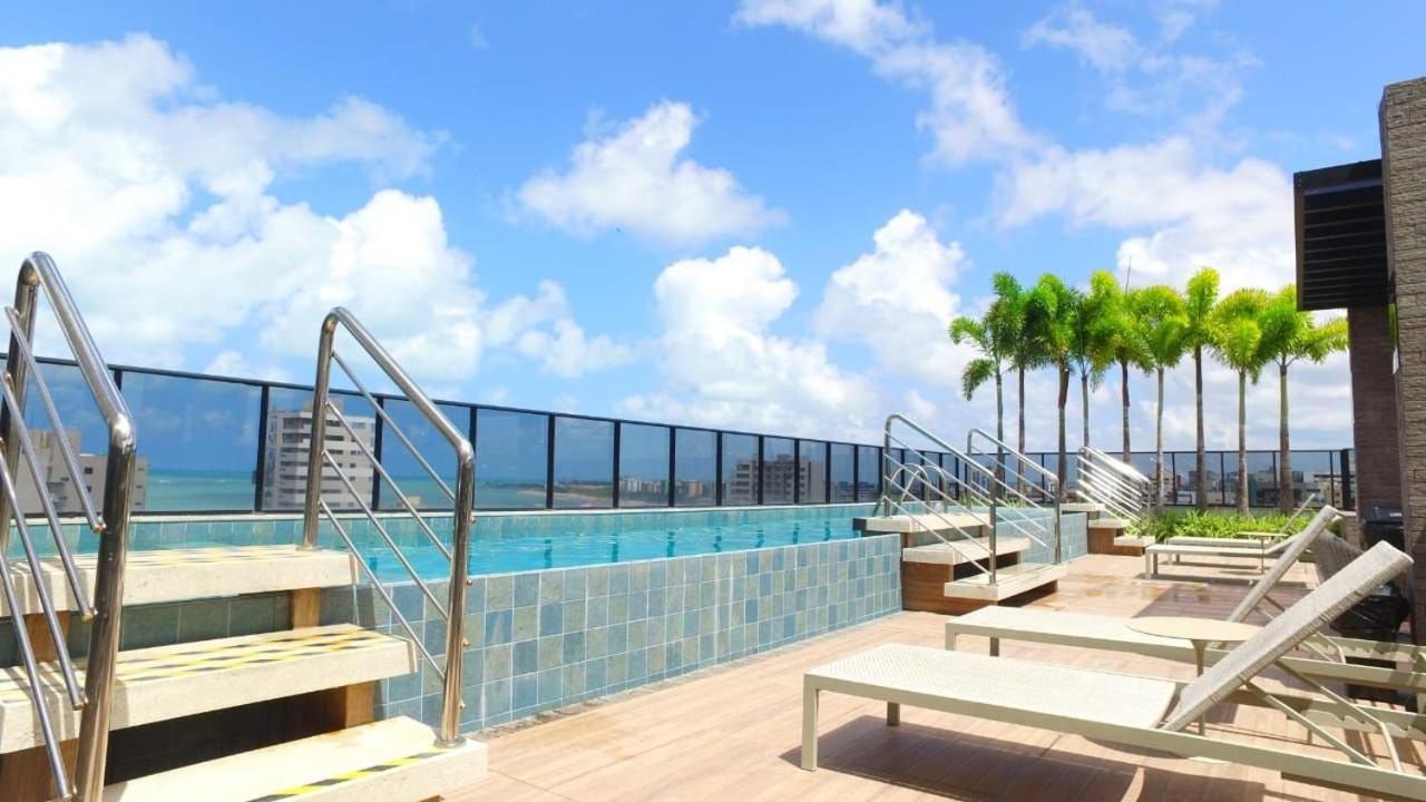Flat Na Localizacao De Maceio. *